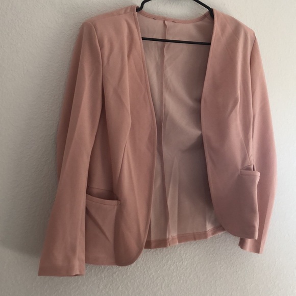 Dusty rose women’s small blazer - Picture 4 of 4